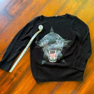 Bulky black Panther sweater